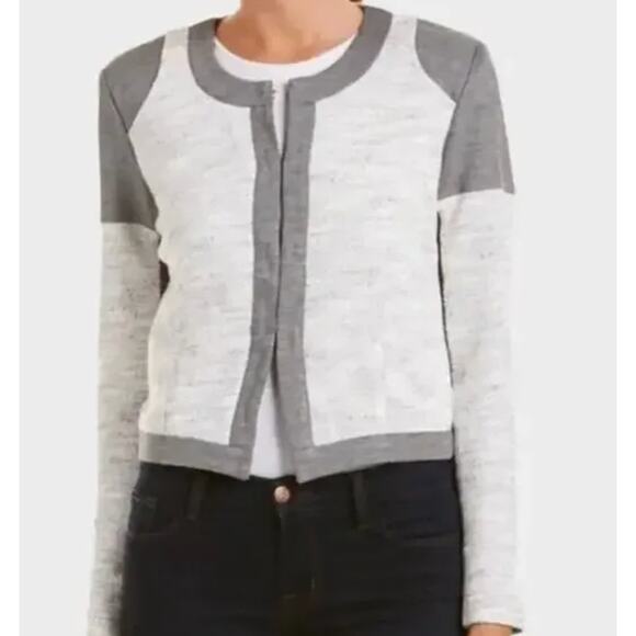 Cabi Jacket Womens Medium Gray Moto‎ Cropped Knit Stretch Blazer 211 - Picture 1 of 8